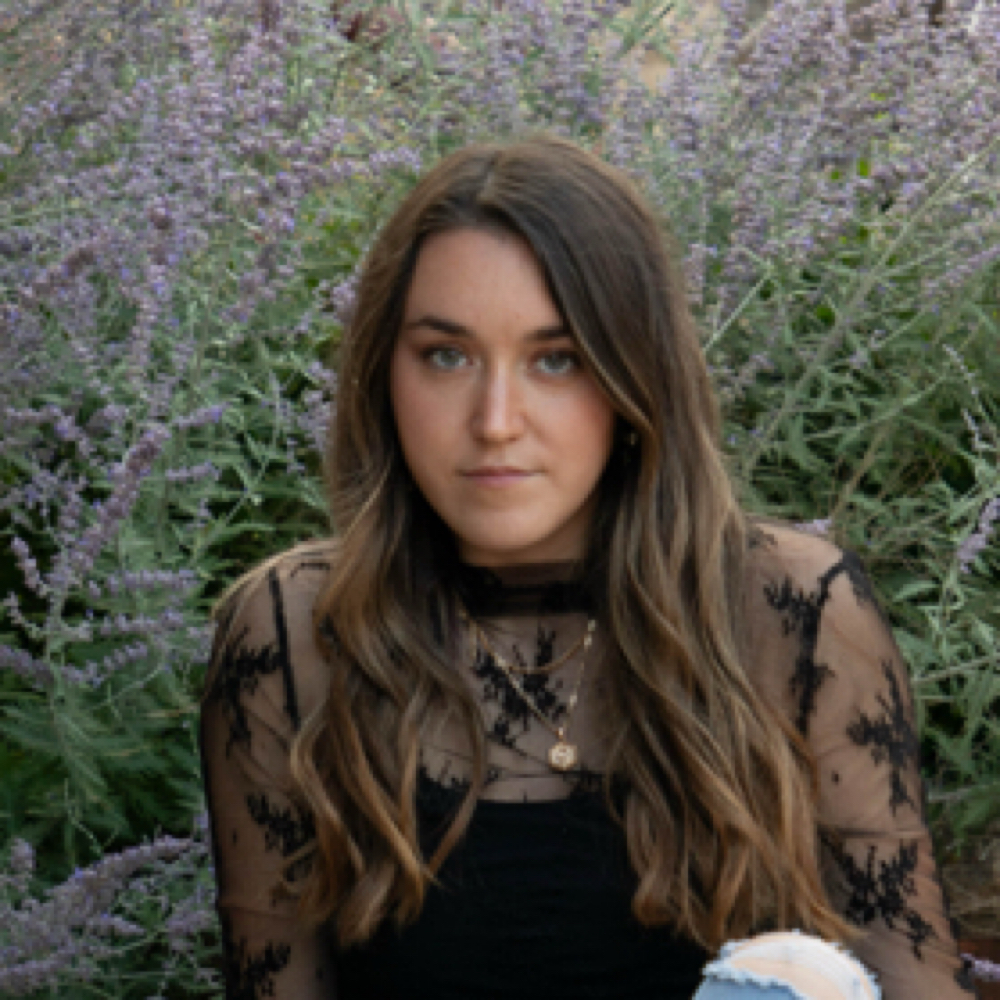 Cami - Apprentice Stylist